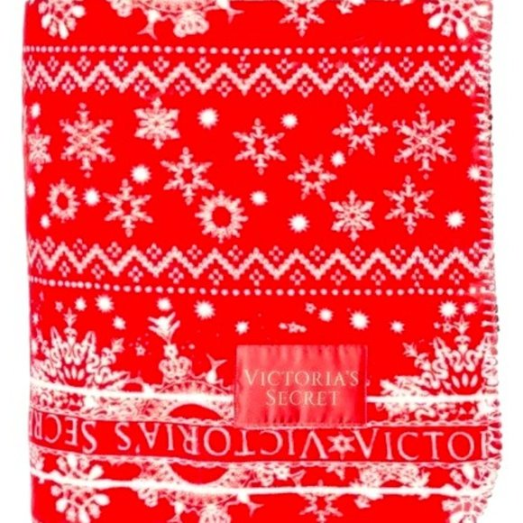 NWT Victoria Secret auth. Plus Fleece Blanket Fair Isle Red sealed in plastic - Picture 4 of 7